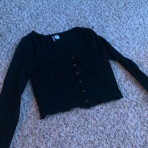 Black Cropped sweater from H&M
